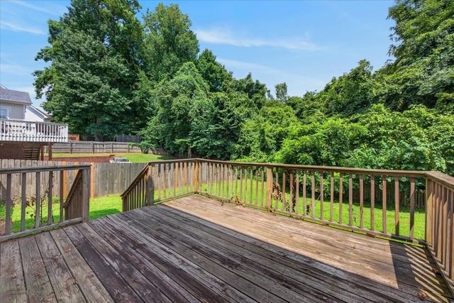 1488 Cedar Springs Cir, Clarksville, TN 37042