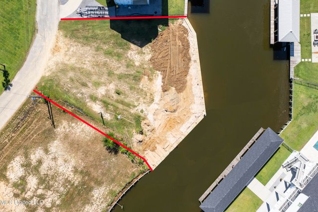 104 Cedarwood Point, Pass Christian, MS 39571