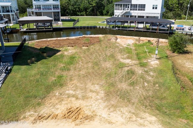 104 Cedarwood Point, Pass Christian, MS 39571