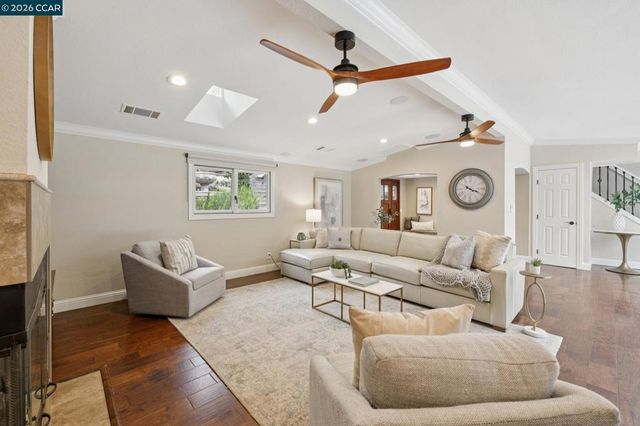 50 Vista Ln, Alamo, CA 94507