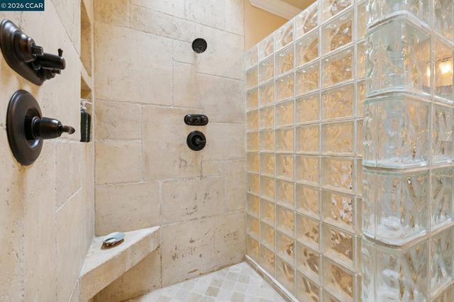 50 Vista Ln, Alamo, CA 94507