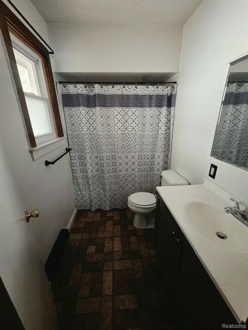 9384 Birch Run Road, Millington, MI 48746