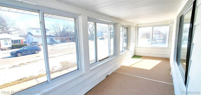 28113 Florence Street, St. Clair Shores, MI 48081