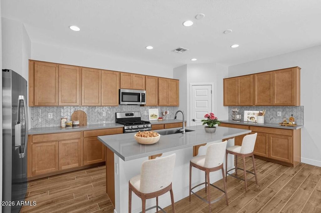 14382 W SOFT WIND Drive, Surprise, AZ 85387 — photo 2