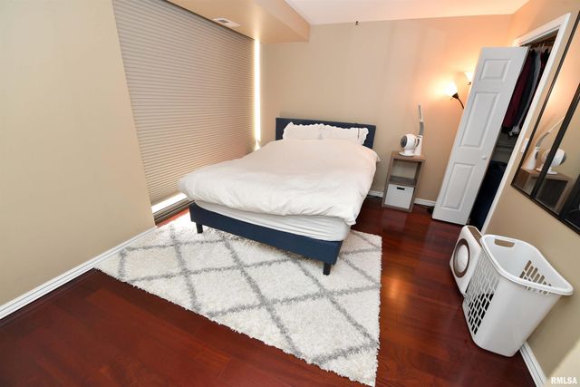 125 SW JEFFERSON Avenue W6E, Peoria, IL 61602