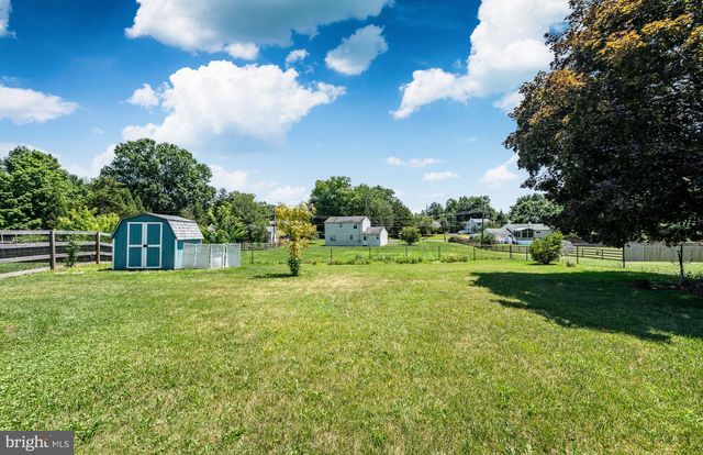 2021 CLONMEL RD, Harleysville, PA 19438