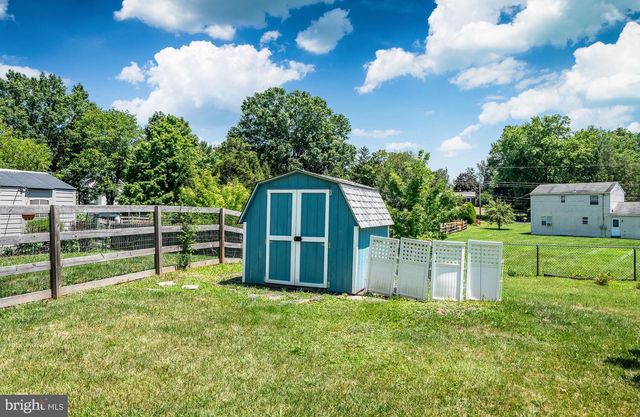 2021 CLONMEL RD, Harleysville, PA 19438