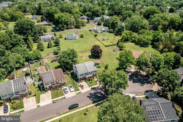 2021 CLONMEL RD, Harleysville, PA 19438