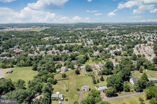 2021 CLONMEL RD, Harleysville, PA 19438