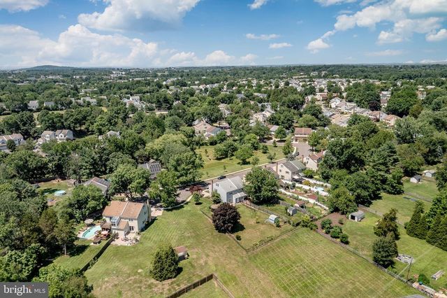 2021 CLONMEL RD, Harleysville, PA 19438