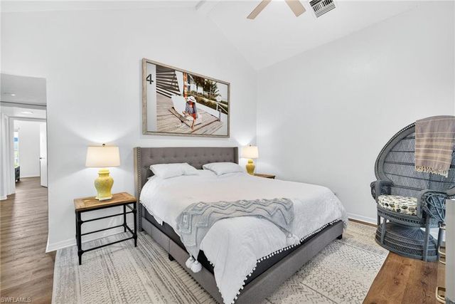 280 Southwinds DR, Sanibel, FL 33957