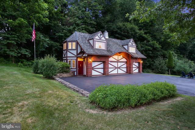 2415 CHESTER SPRINGS RD, Chester Springs, PA 19425
