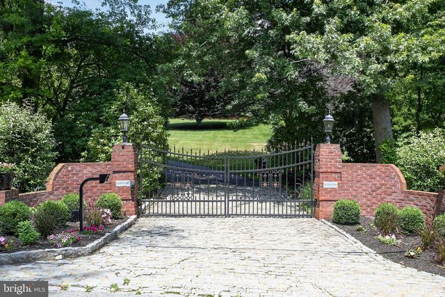 2415 CHESTER SPRINGS RD, Chester Springs, PA 19425