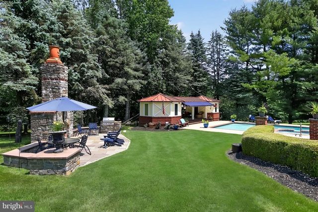 2415 CHESTER SPRINGS RD, Chester Springs, PA 19425