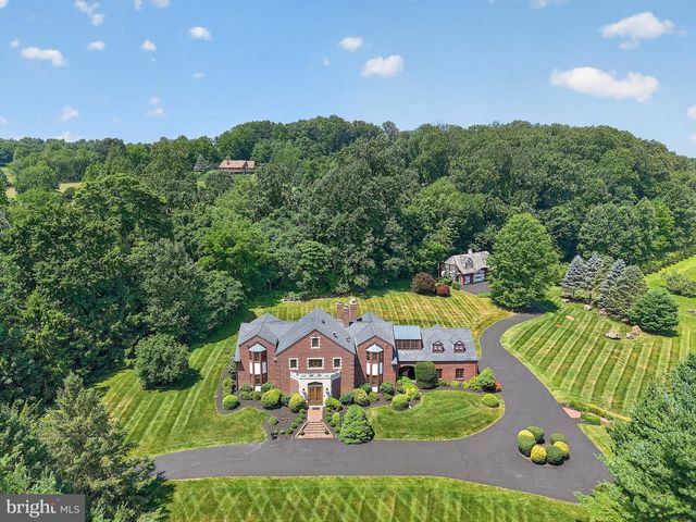 2415 CHESTER SPRINGS RD, Chester Springs, PA 19425