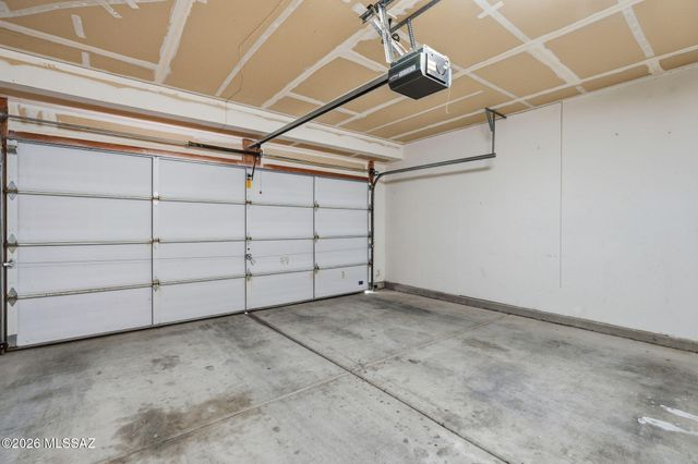 10016 E Paseo San Ardo, Tucson, AZ 85747