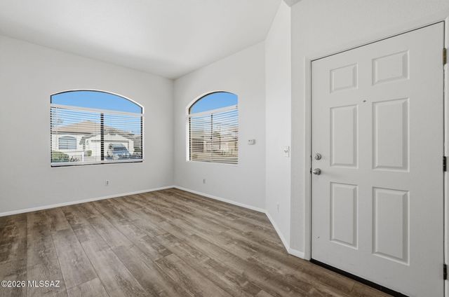 10016 E Paseo San Ardo, Tucson, AZ 85747