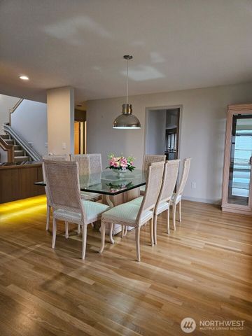 61 Leschi Drive SW, Steilacoom, WA 98388