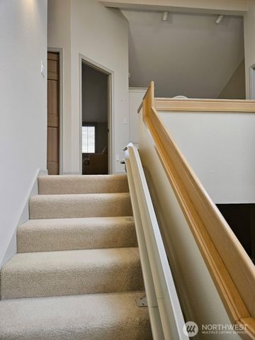 61 Leschi Drive SW, Steilacoom, WA 98388