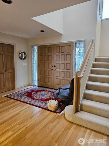 61 Leschi Drive SW, Steilacoom, WA 98388