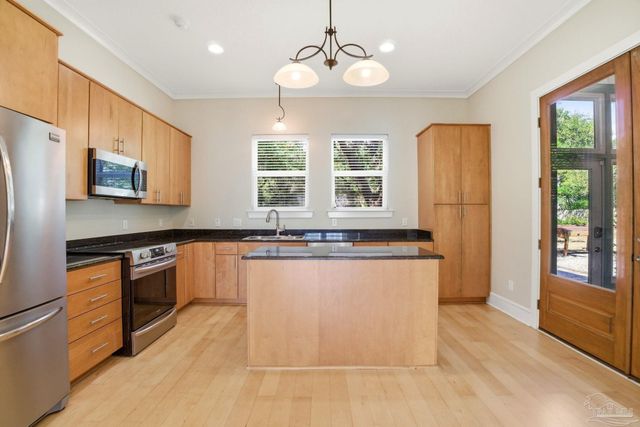 16258 Bocaccio Dr, Pensacola, FL 32507