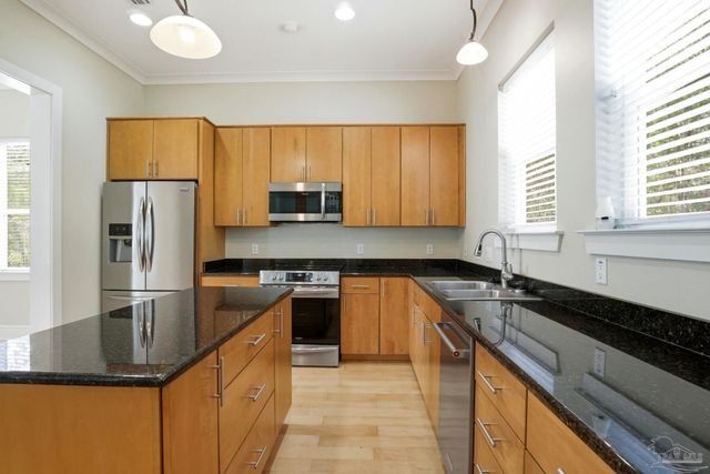 16258 Bocaccio Dr, Pensacola, FL 32507