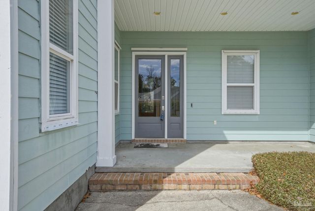 16258 Bocaccio Dr, Pensacola, FL 32507