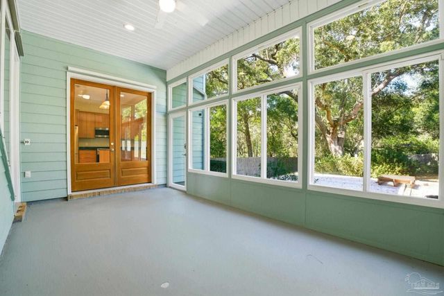 16258 Bocaccio Dr, Pensacola, FL 32507