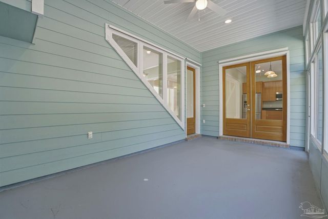 16258 Bocaccio Dr, Pensacola, FL 32507