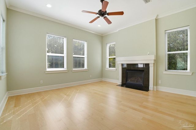 16258 Bocaccio Dr, Pensacola, FL 32507