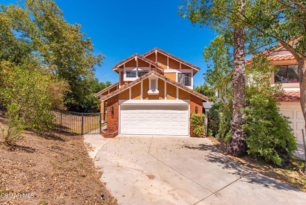 Image 1 of property listing at 26933 Lost Oak Court, Calabasas, CA 91301