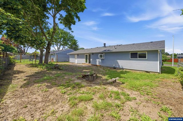 4658 Squire Ct NE, Salem, OR 97301