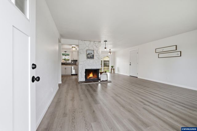 4658 Squire Ct NE, Salem, OR 97301
