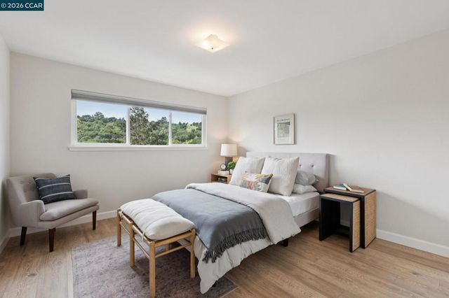 122 Ascot Ct B, Moraga, CA 94556