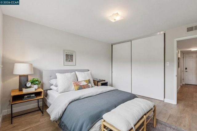 122 Ascot Ct B, Moraga, CA 94556