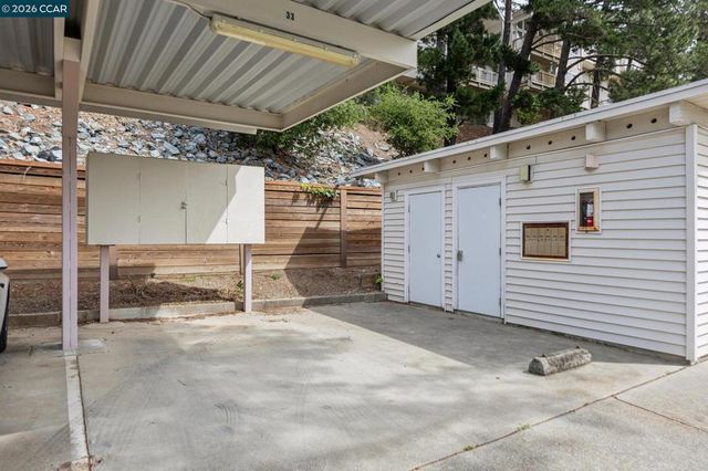 122 Ascot Ct B, Moraga, CA 94556