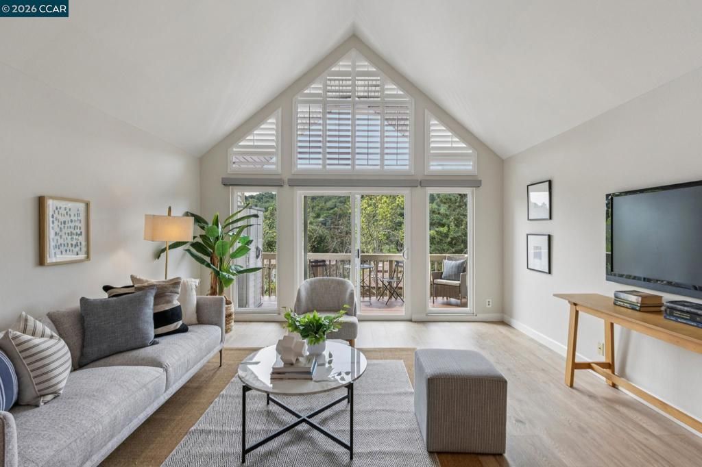 122 Ascot Ct B, Moraga, CA 94556