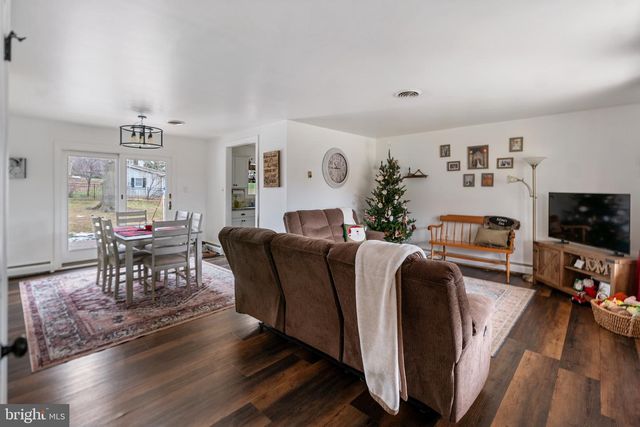 530 ORCHARD RD, Manheim, PA 17545