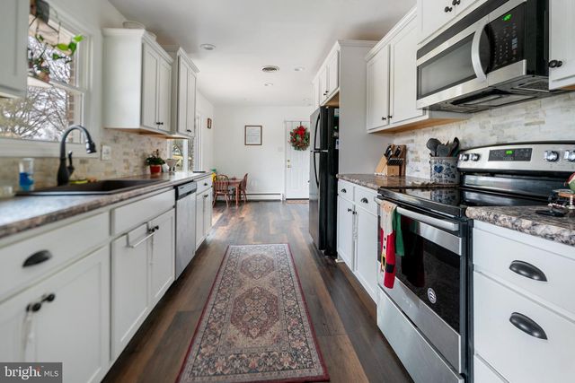 530 ORCHARD RD, Manheim, PA 17545