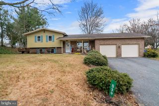 530 ORCHARD RD, Manheim, PA 17545