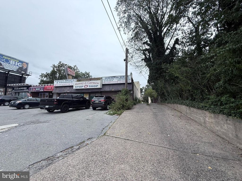 5037-41 WISSAHICKON AVE, Philadelphia, PA 19144