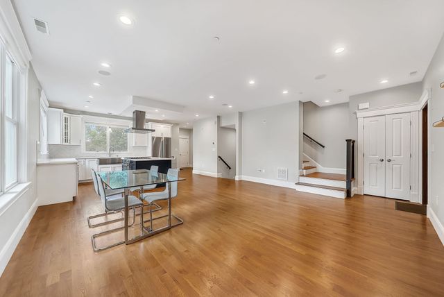 14 Pearl Street C, Somerville, MA 02145