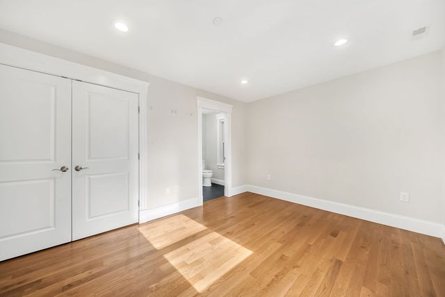 14 Pearl Street C, Somerville, MA 02145