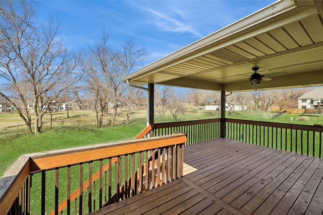 15419 Northview Drive, Urbandale, IA 50323