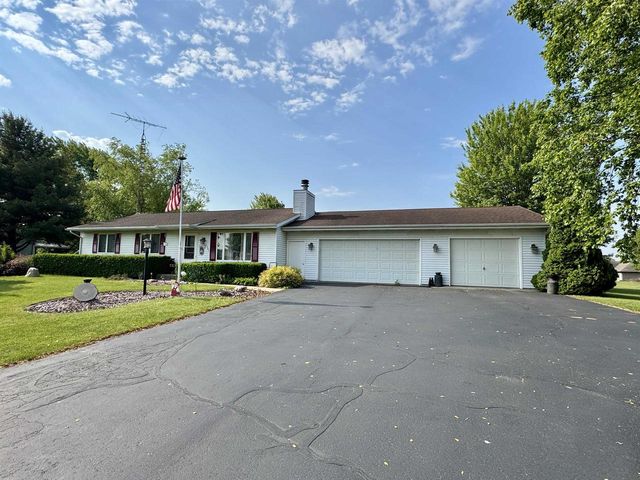 3301 W Provincial Lane, Beloit, WI 53511