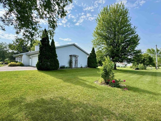 3301 W Provincial Lane, Beloit, WI 53511