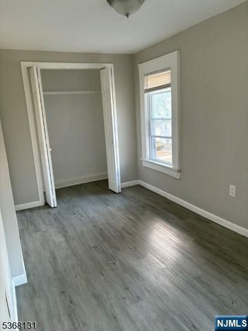 52 Smith Street, Irvington, NJ 07111