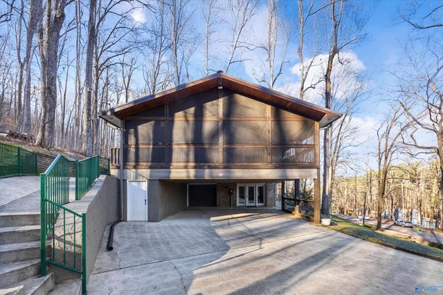 124 Catherine Drive, Owens Cross Roads, AL 35763