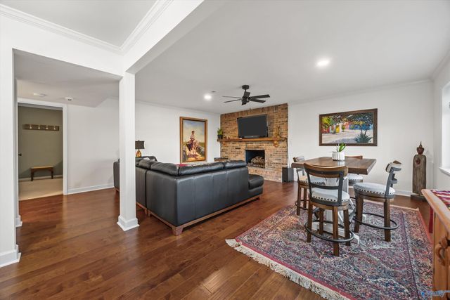 124 Catherine Drive, Owens Cross Roads, AL 35763