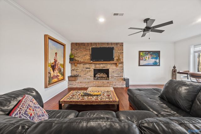 124 Catherine Drive, Owens Cross Roads, AL 35763